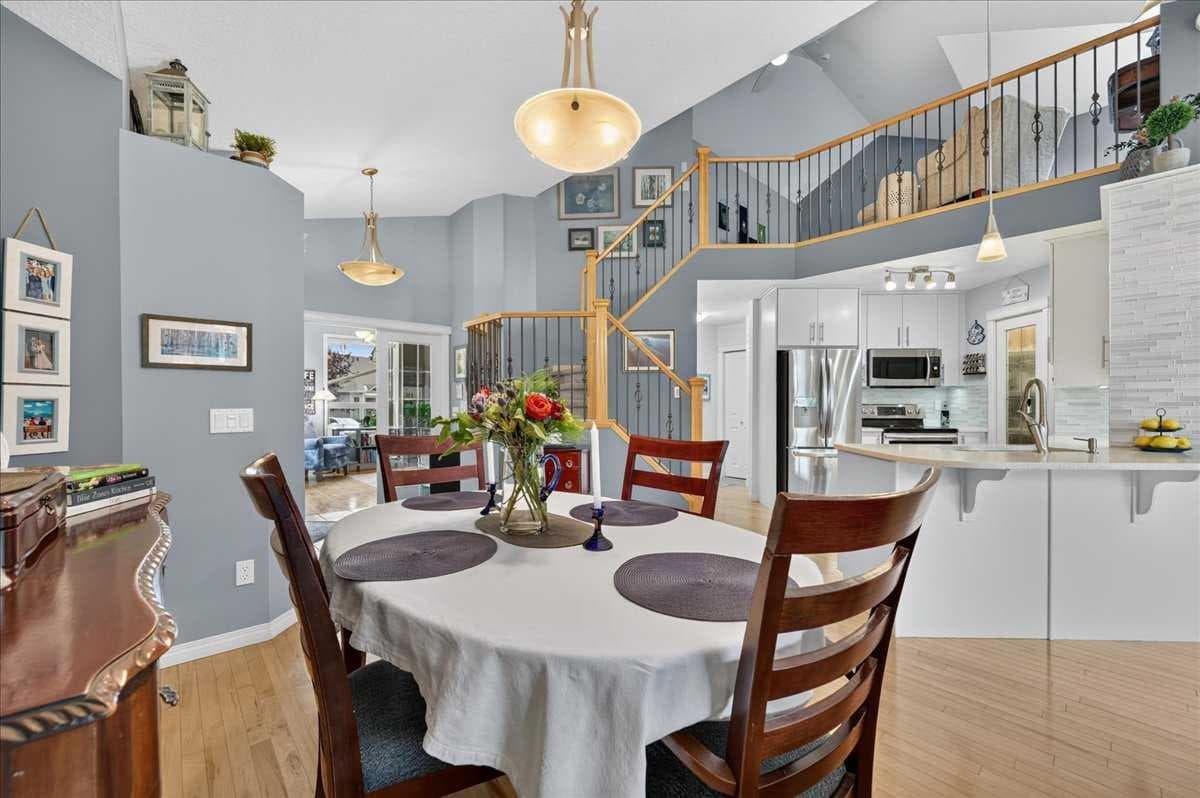 248 Springbank Villas SW