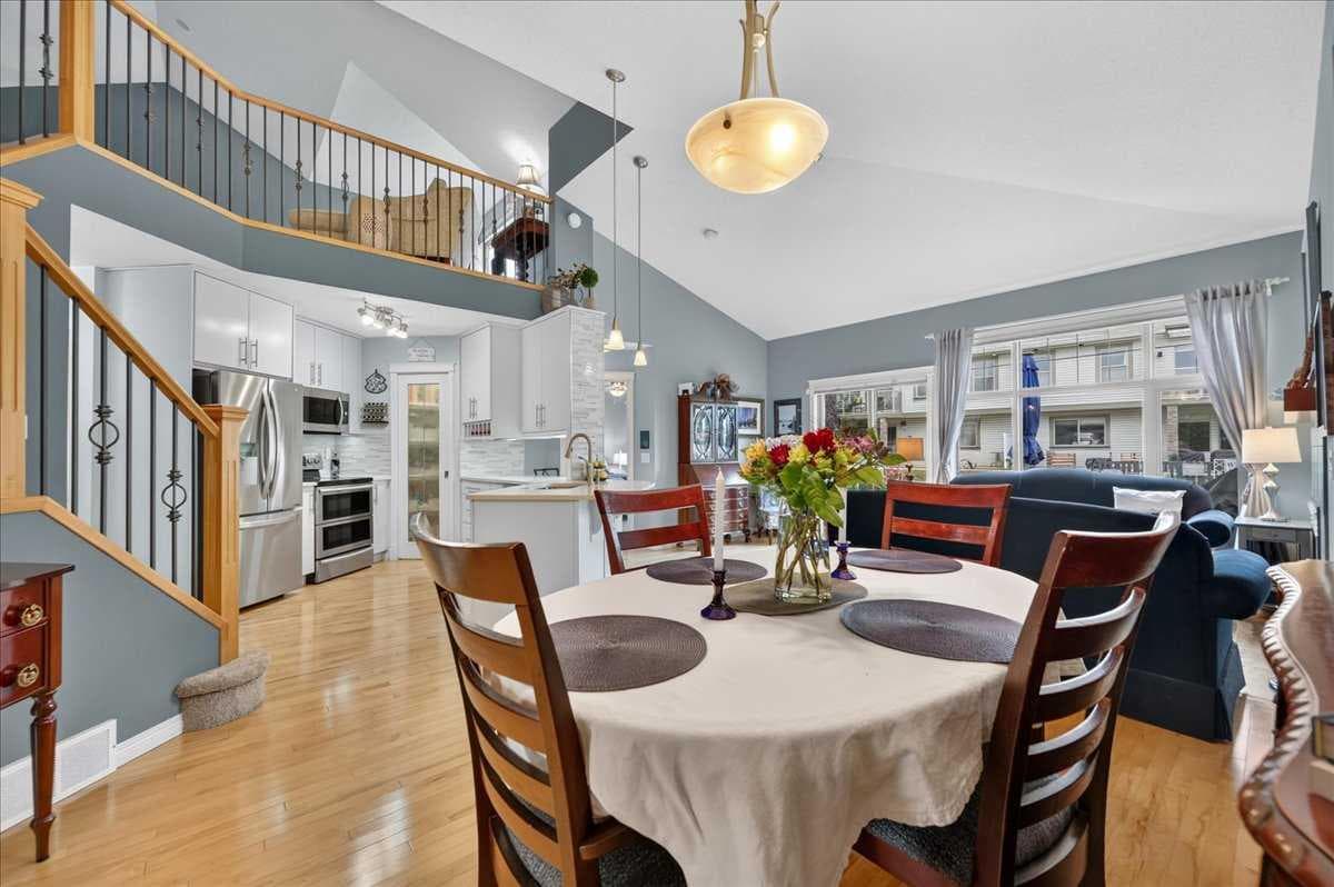 248 Springbank Villas SW