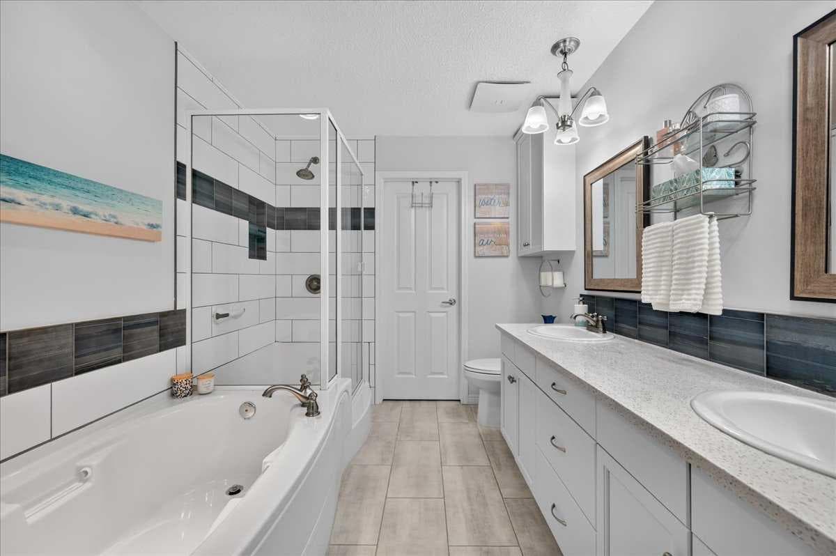 248 Springbank Villas SW
