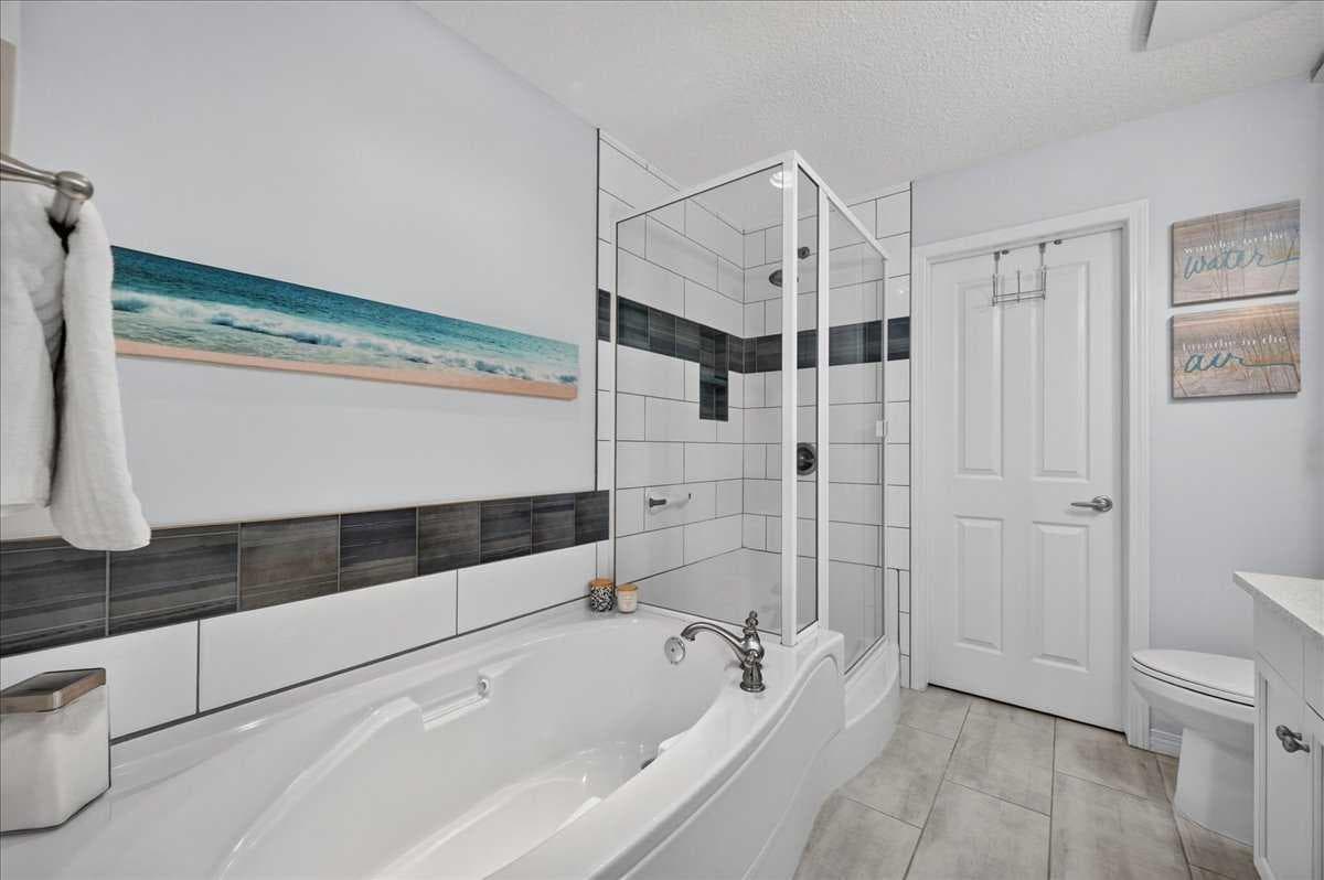 248 Springbank Villas SW