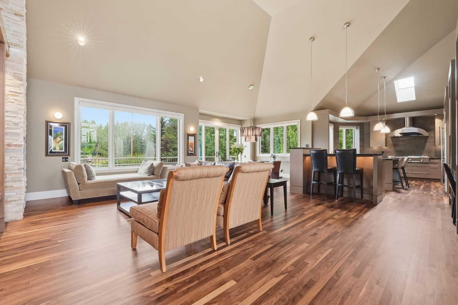120 Lynx Ridge Road NW