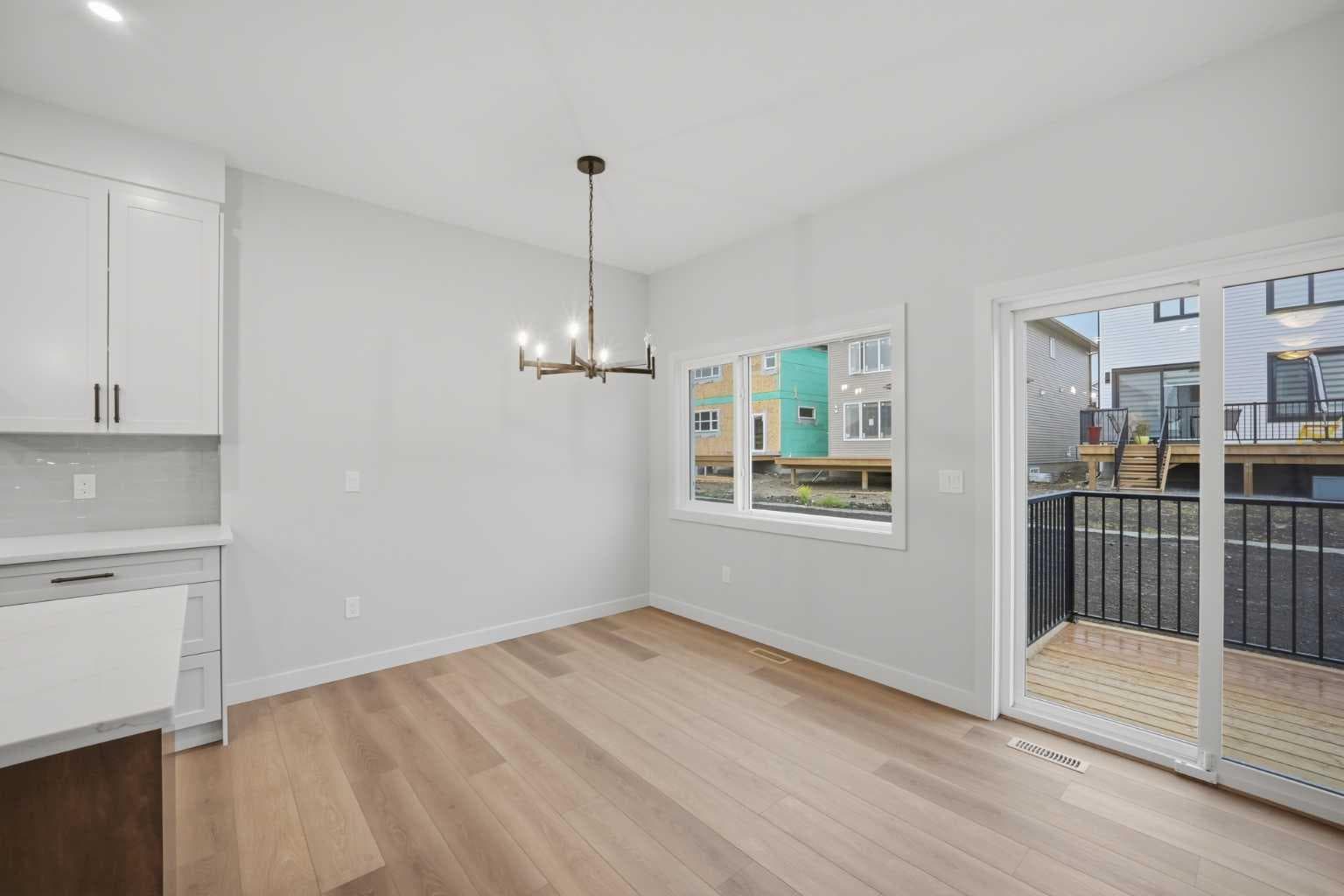 24 Appaloosa Crescent 
