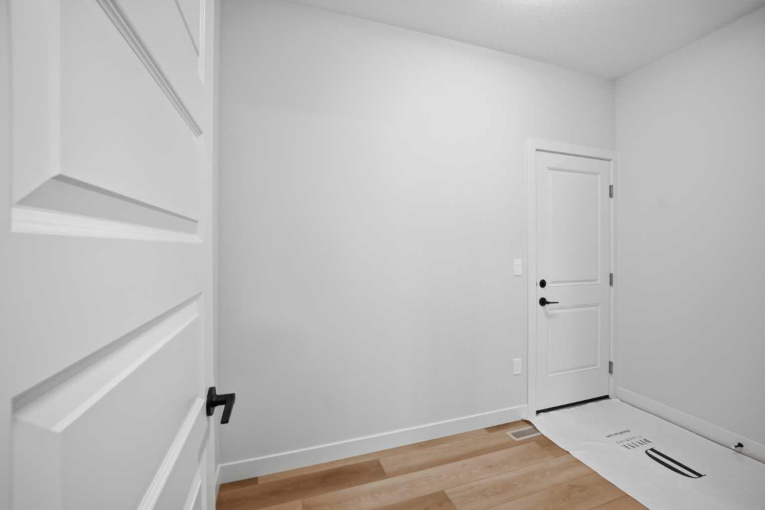 24 Appaloosa Crescent 