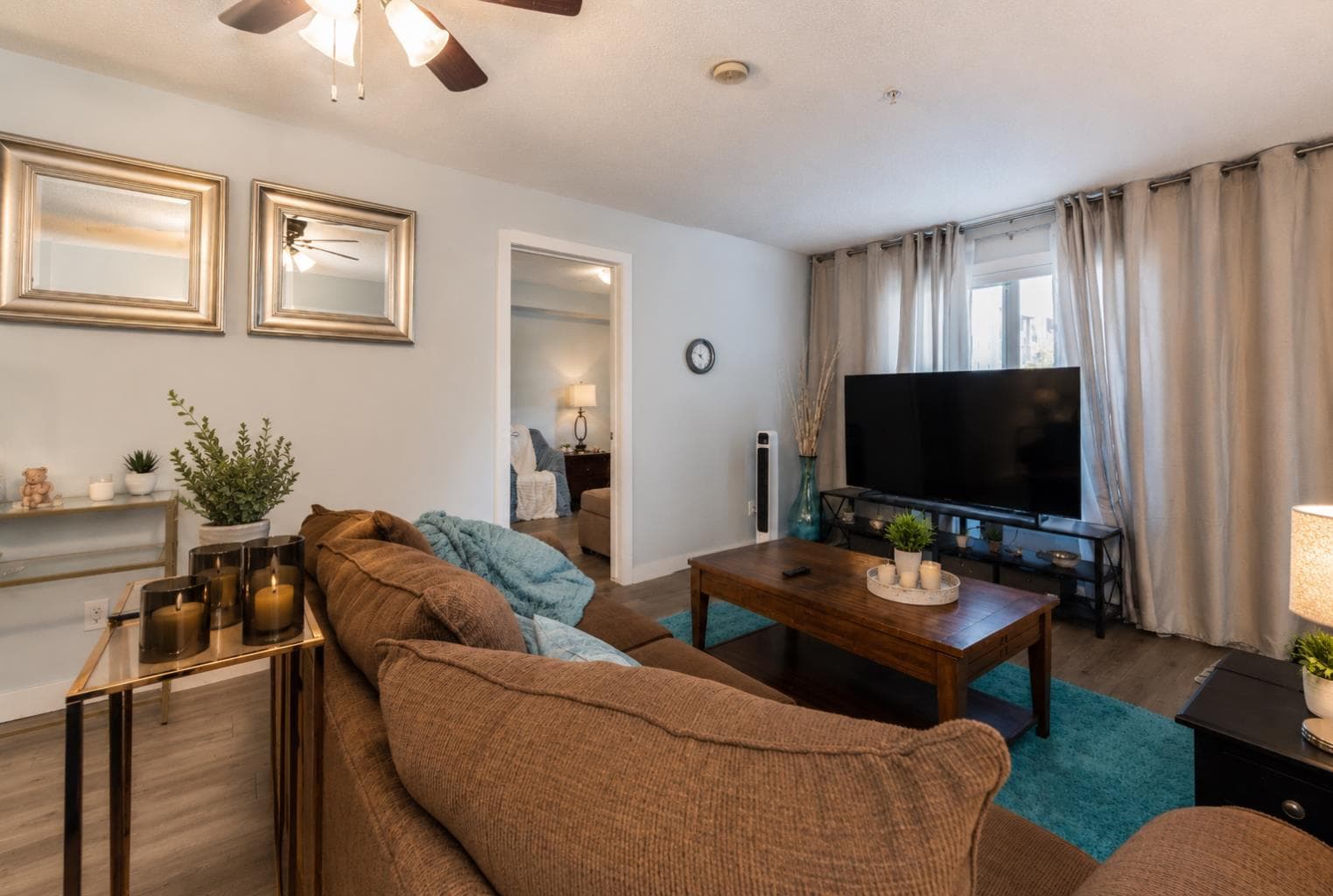 8112, 403 Mackenzie Way SW