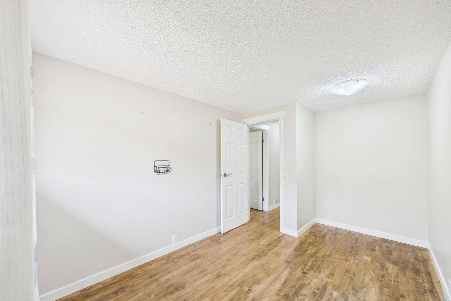 24, 800 Bowcroft Place 