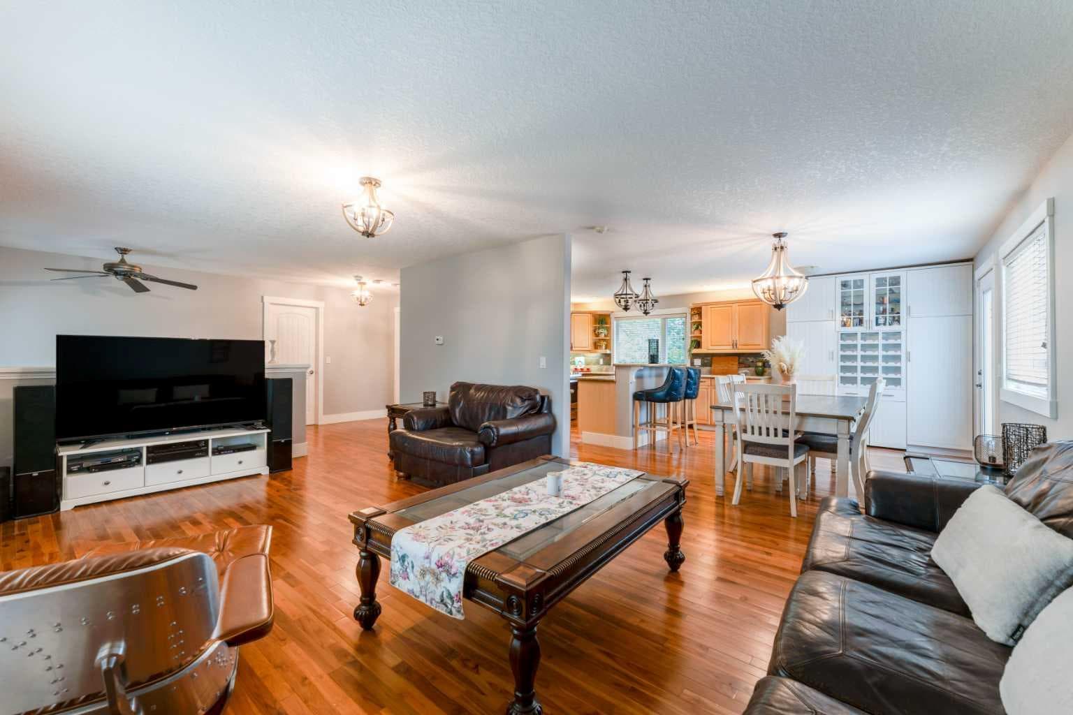 235084 Range Road 275A  