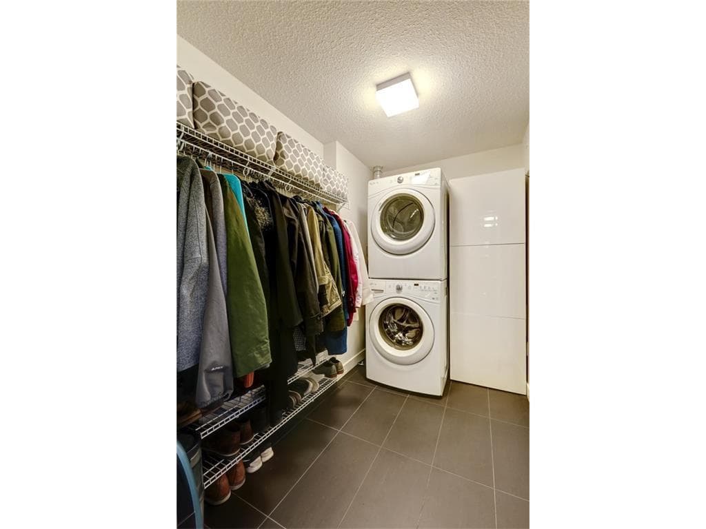 313, 25 Aspenmont Heights SW