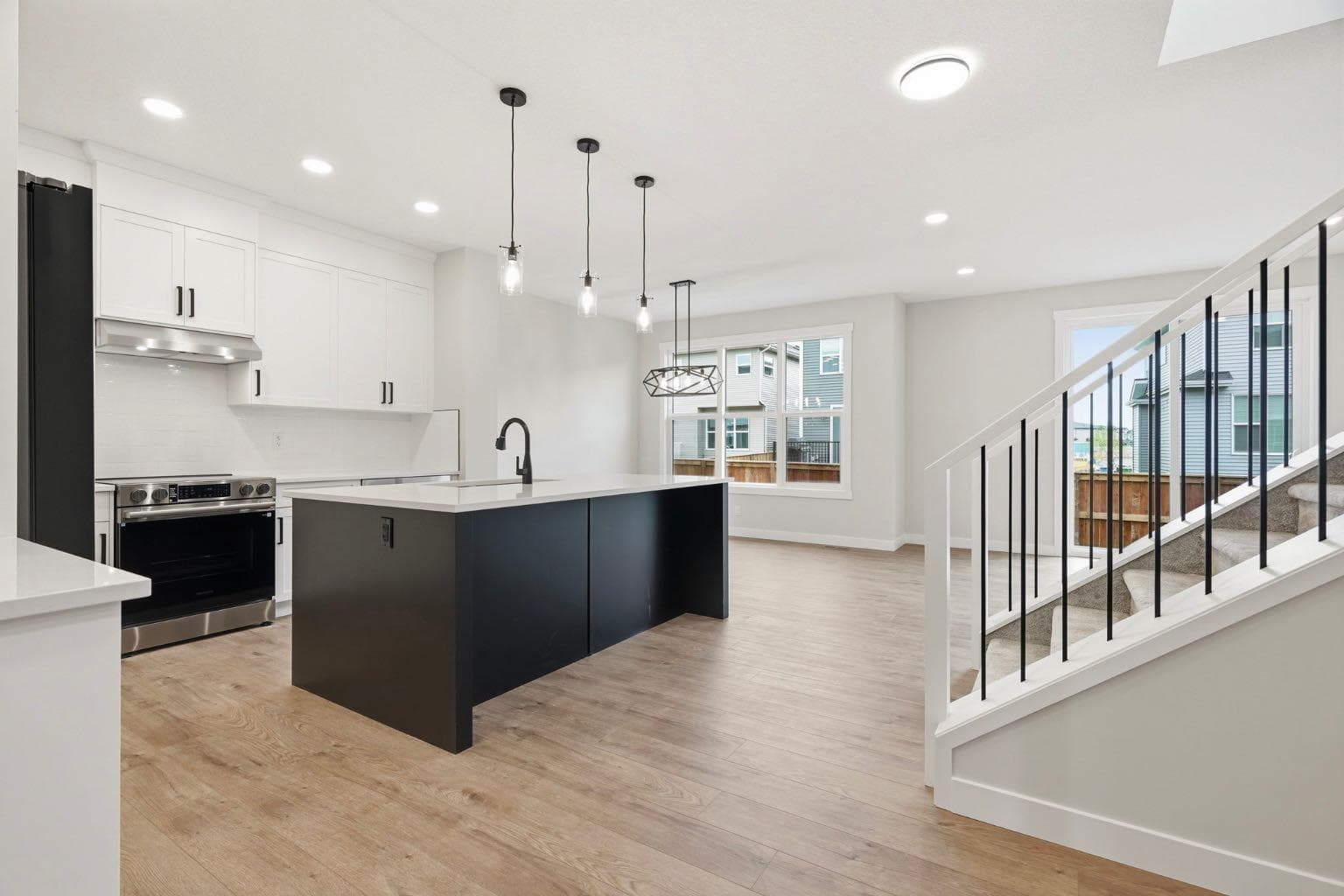 435 kinniburgh Loop 