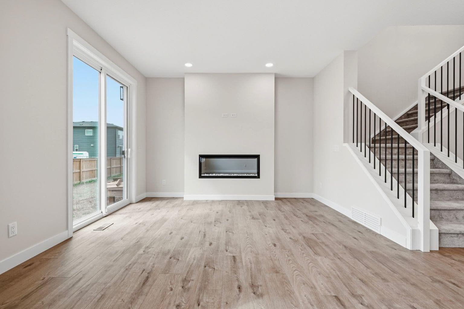 435 kinniburgh Loop 