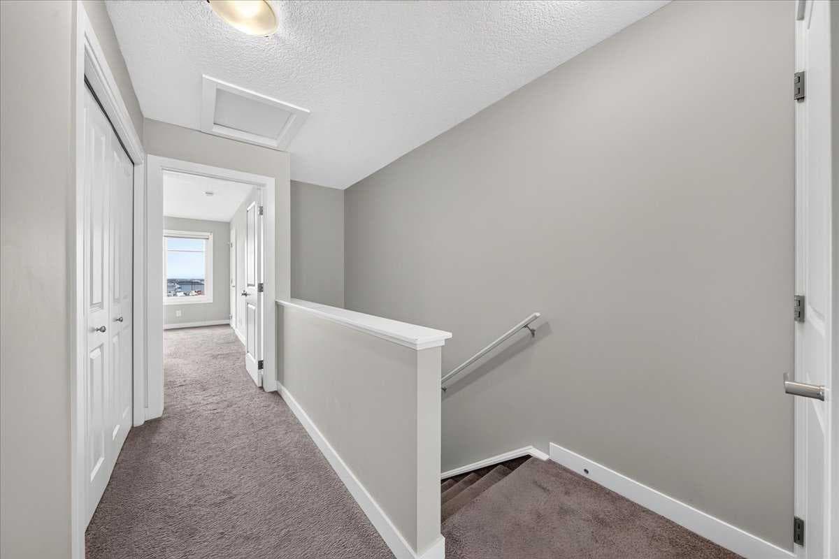 154 Seton Passage SE