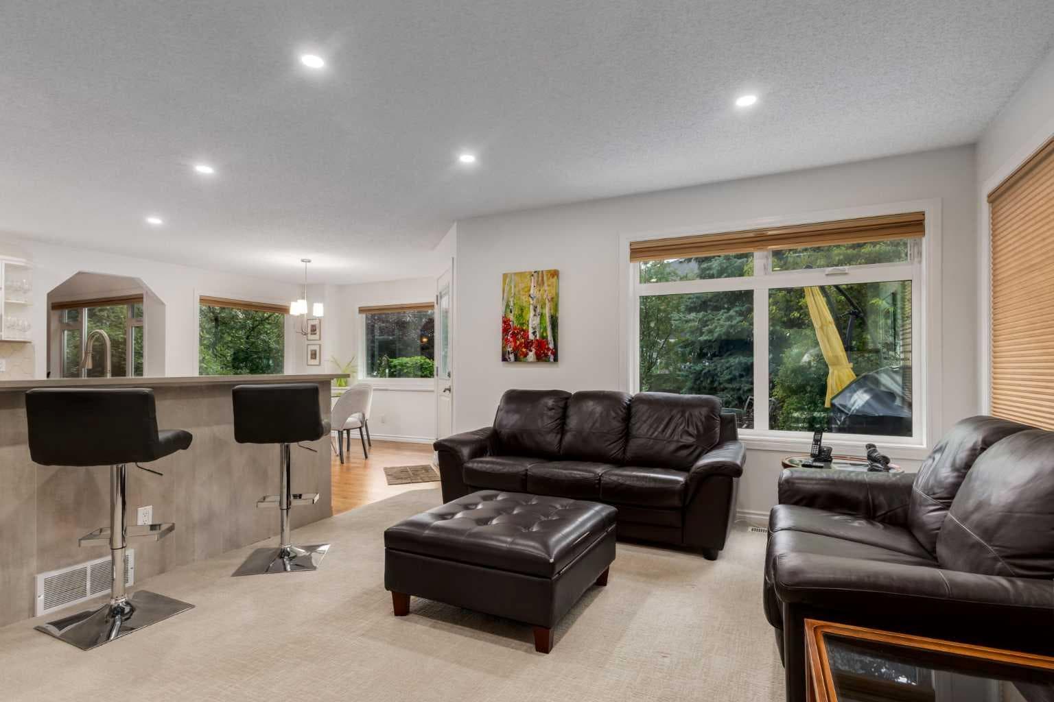 1527 Evergreen Drive SW