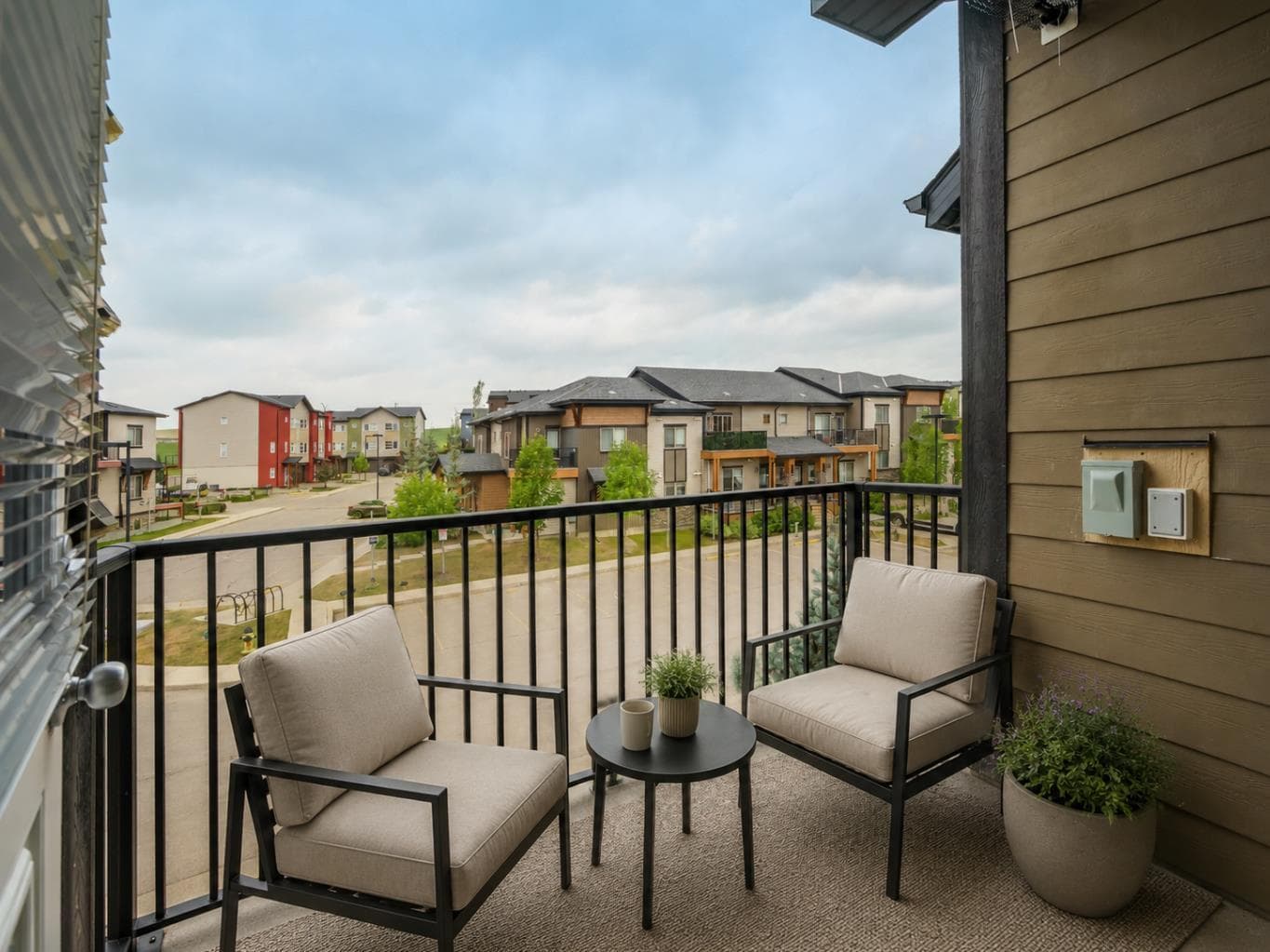 1324, 2461 Baysprings Link SW