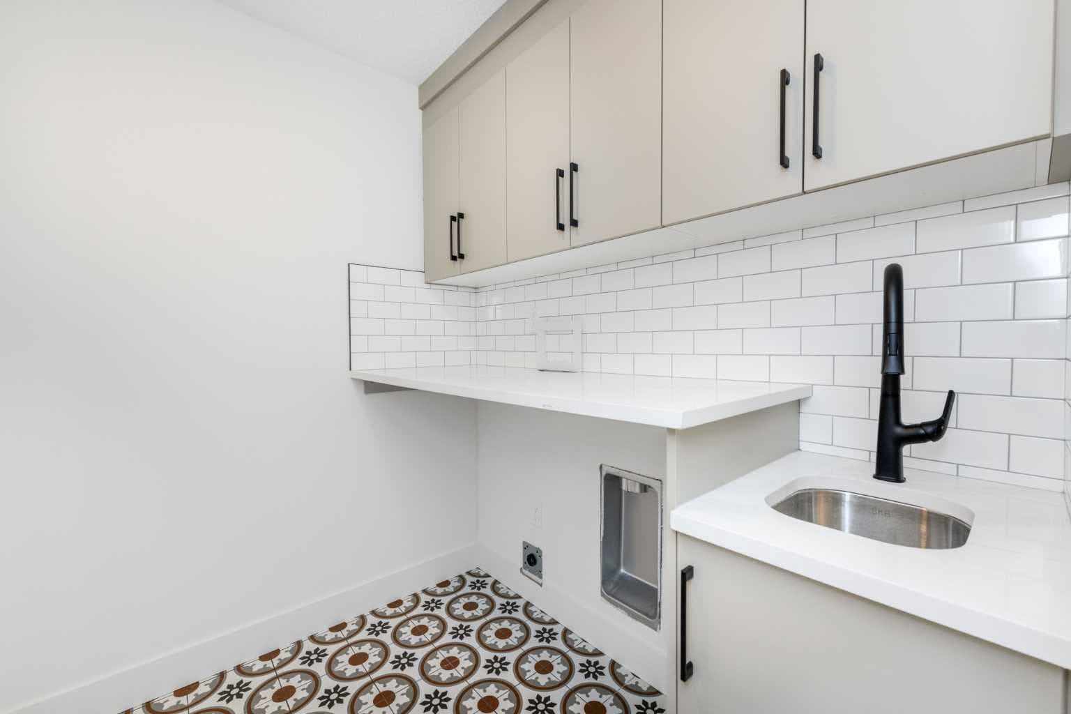 503 Rivercrest View 