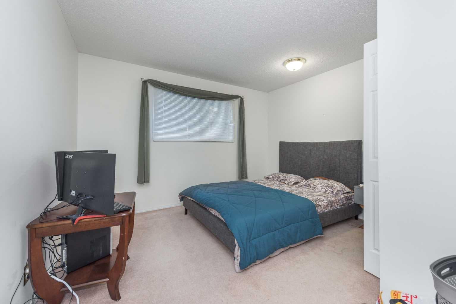 233239 Glenmore View Road 