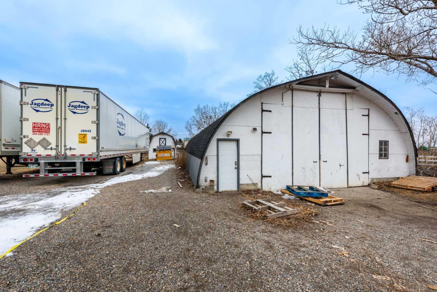 233239 Glenmore View Road 