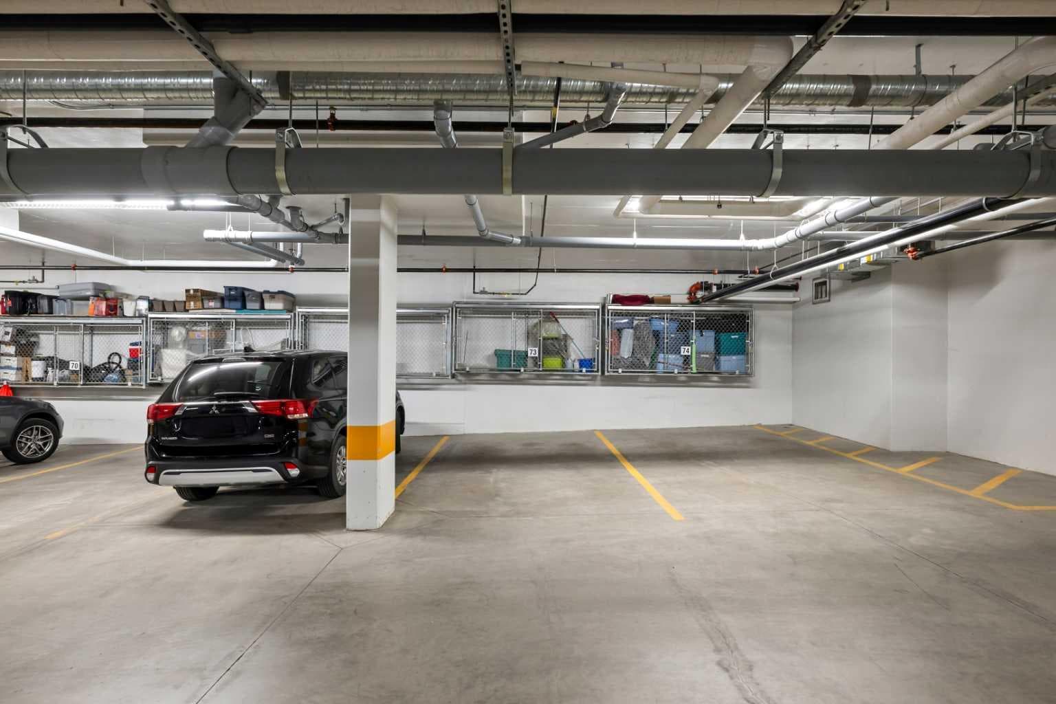 2105, 10 Market Boulevard SE