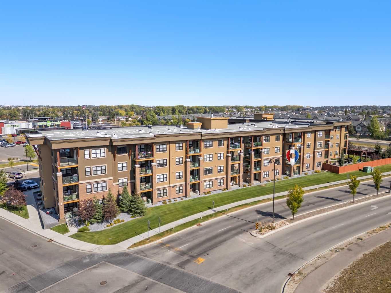 2105, 10 Market Boulevard SE