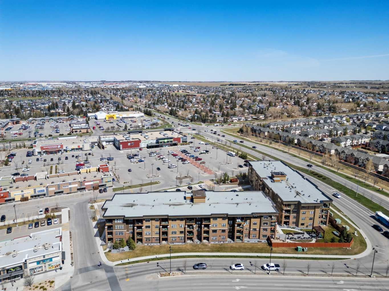 2105, 10 Market Boulevard SE
