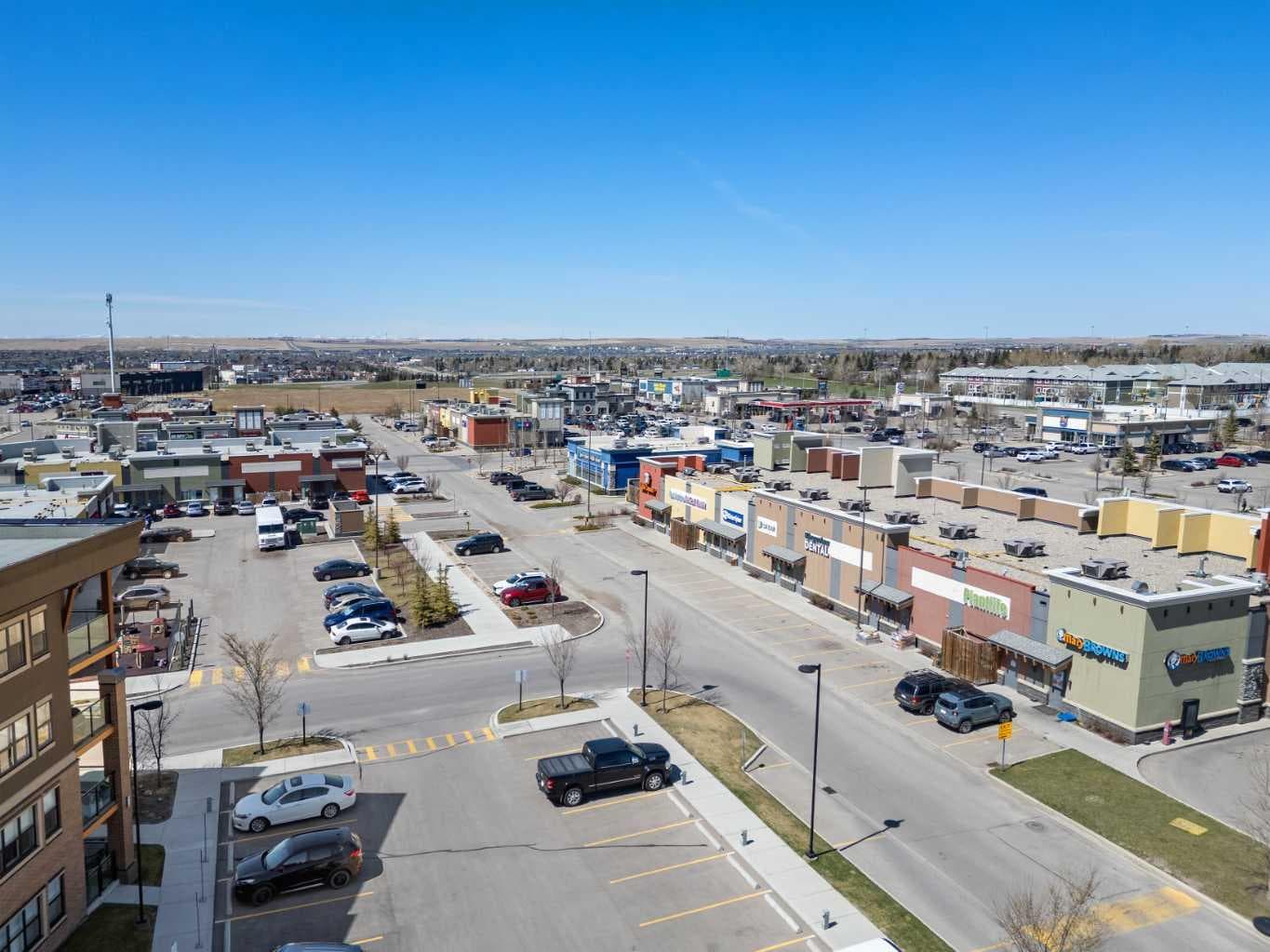 2105, 10 Market Boulevard SE