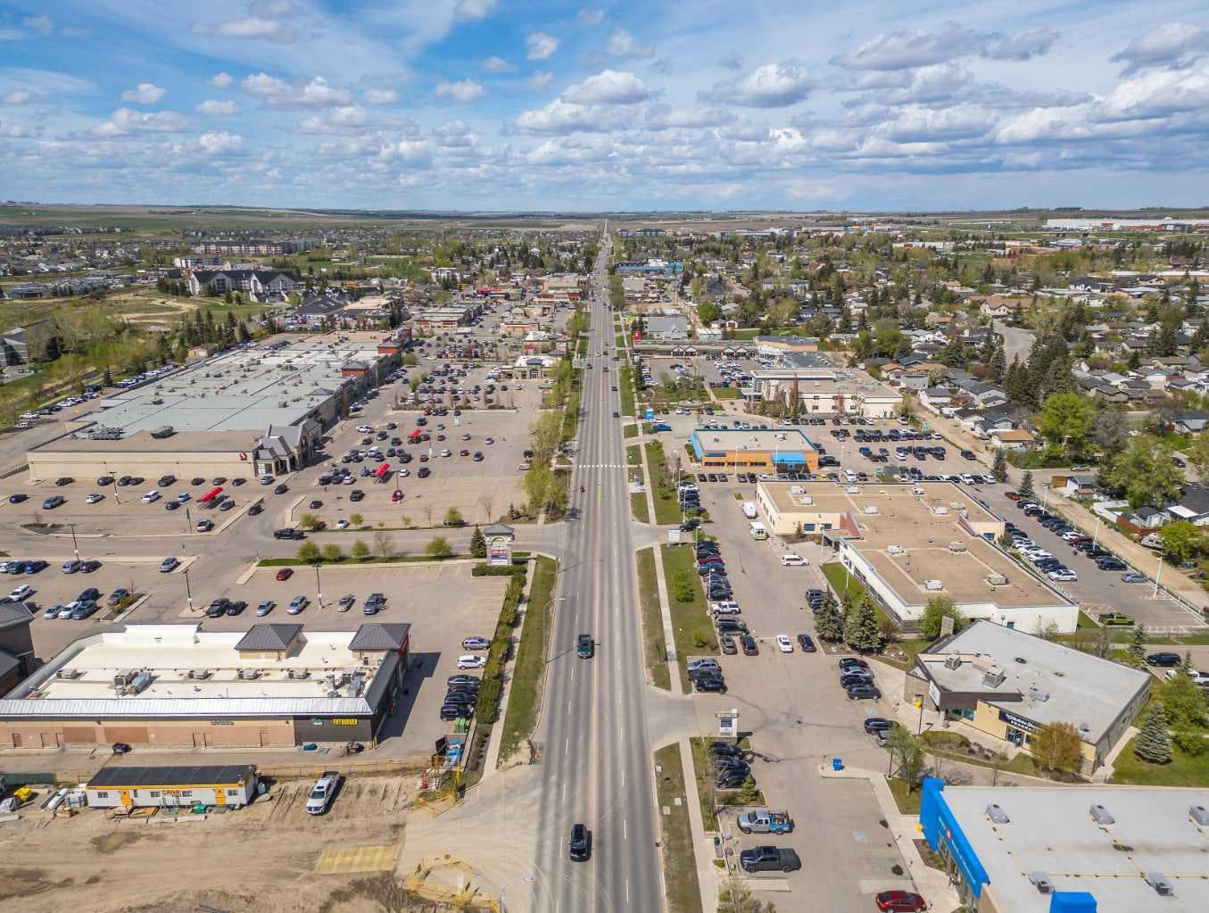 2105, 10 Market Boulevard SE