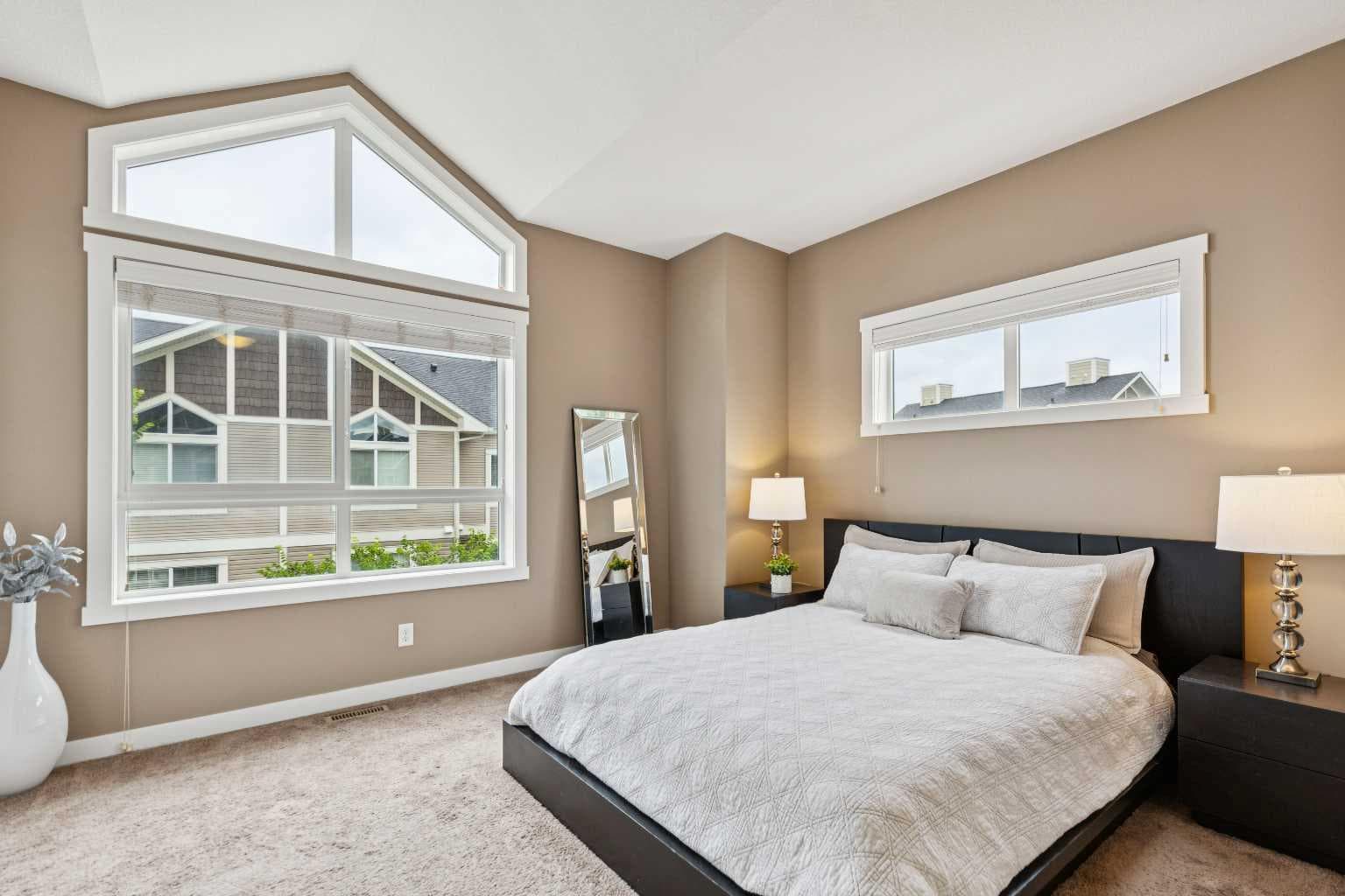 26 Skyview Ranch Gardens NE