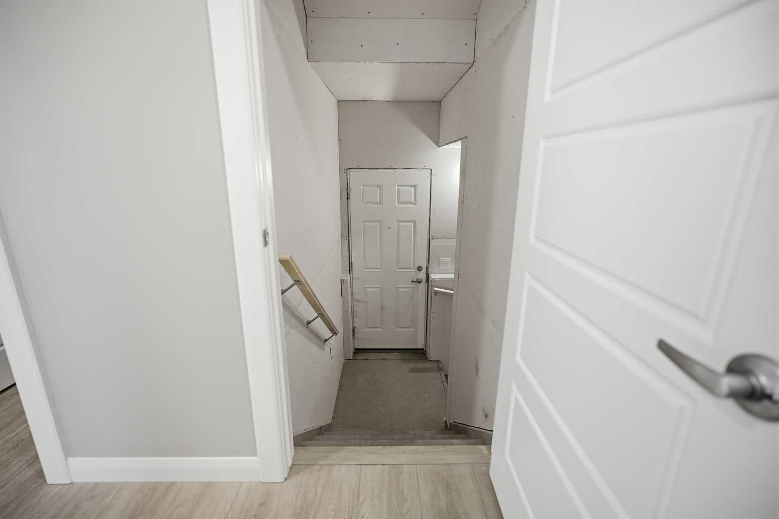 468 Dawson Circle 