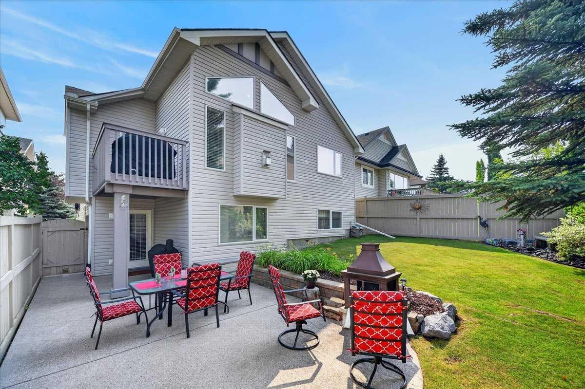 212 Cresthaven Place SW