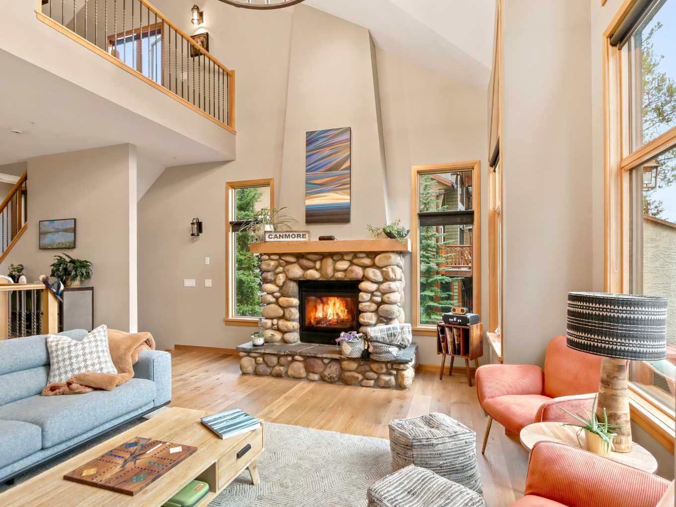 11, 137 Wapiti Close 