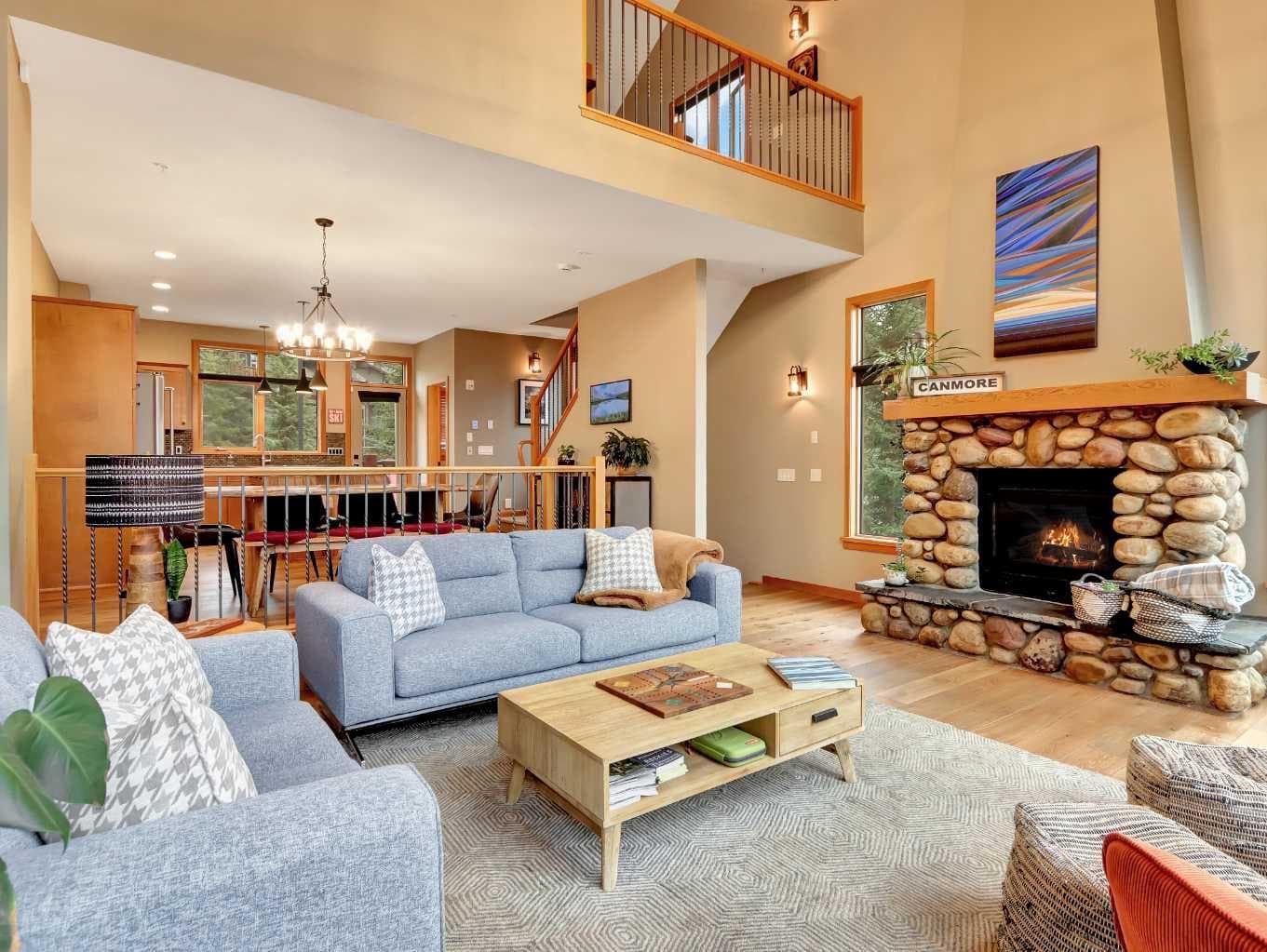 11, 137 Wapiti Close 
