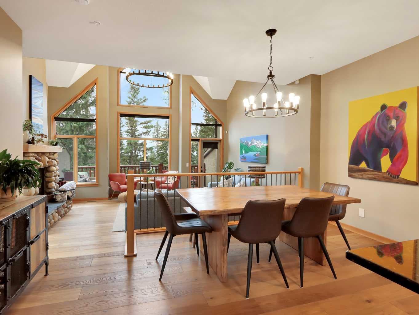 11, 137 Wapiti Close 