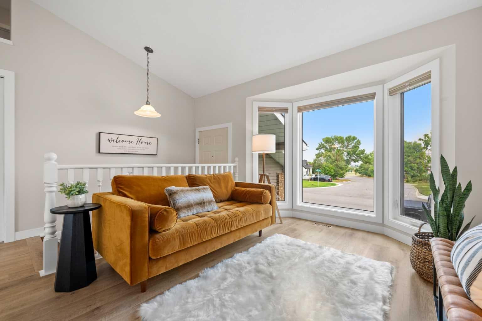 19 Macewan Meadow Crescent NW