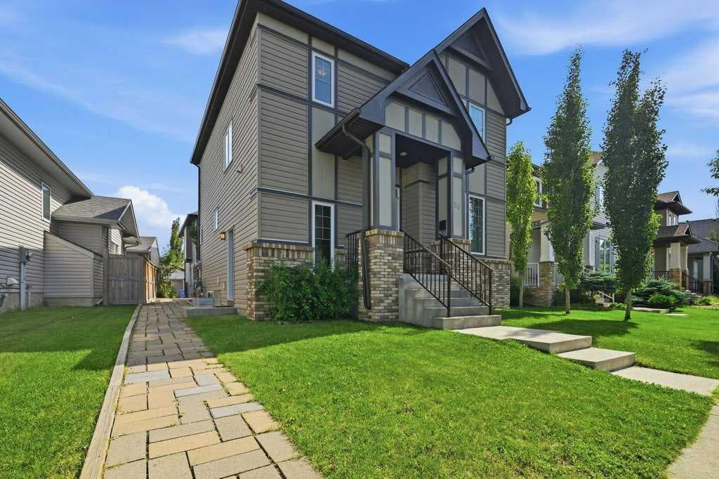 98 Elgin Meadows Circle SE