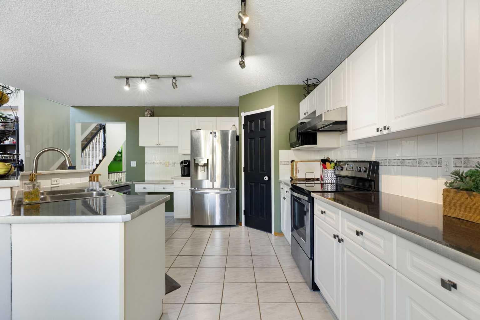 117 Lakeview Shores 