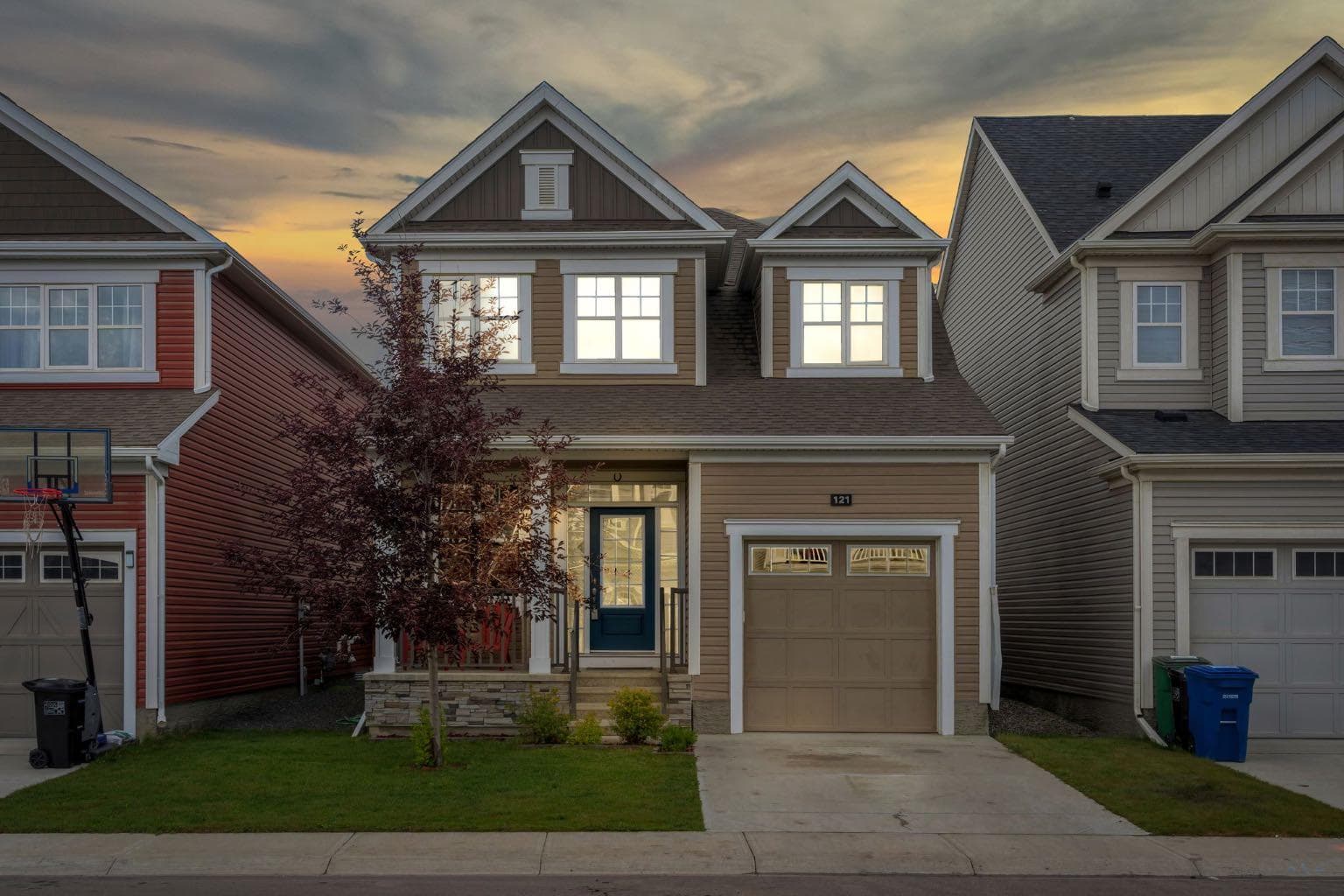 121 Osborne Common SW