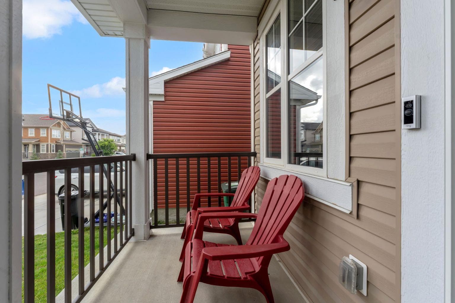 121 Osborne Common SW
