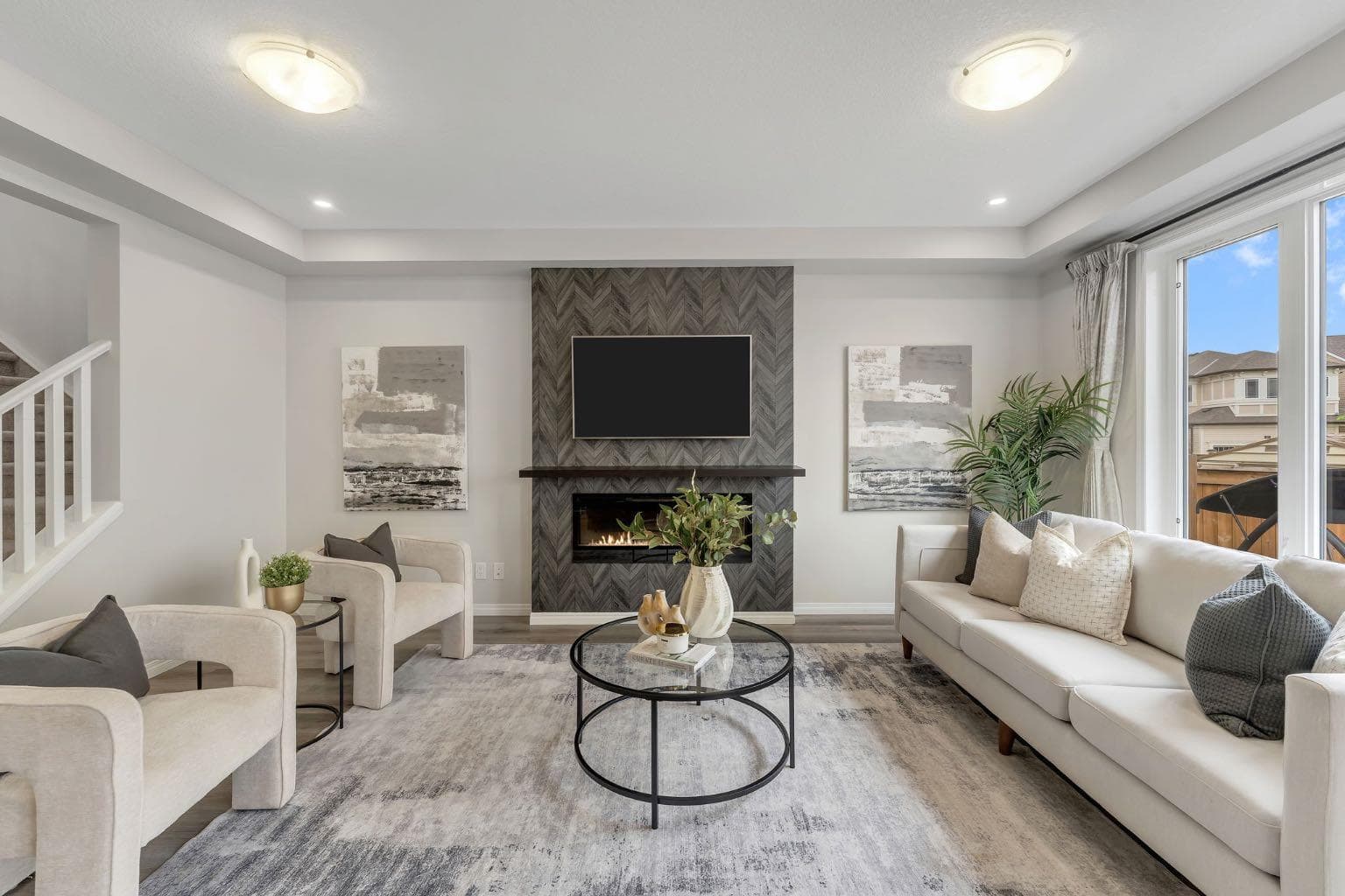 121 Osborne Common SW