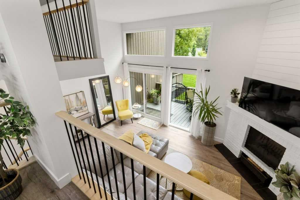 3909 Point Mckay Road NW