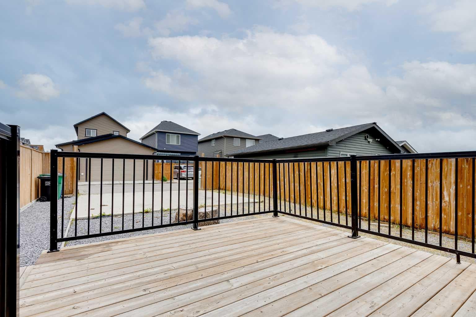 333 Ravenstern Link SE