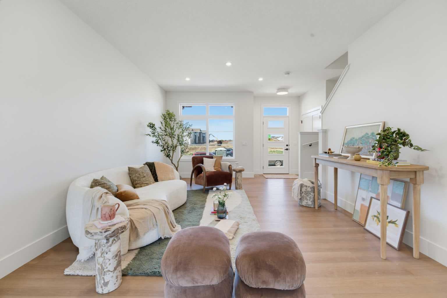 2465 Creeker Lane 