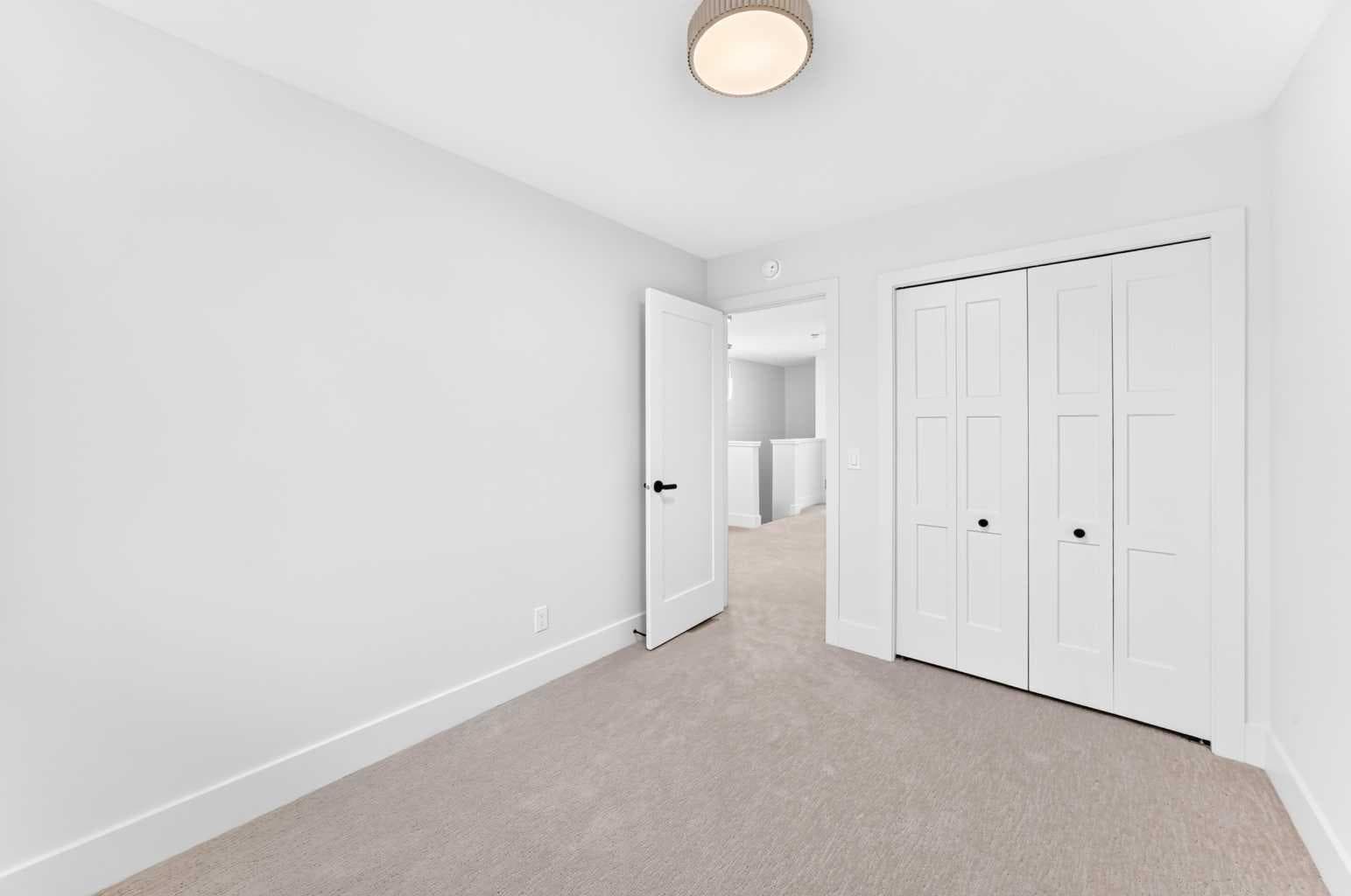2473 Creeker Lane 