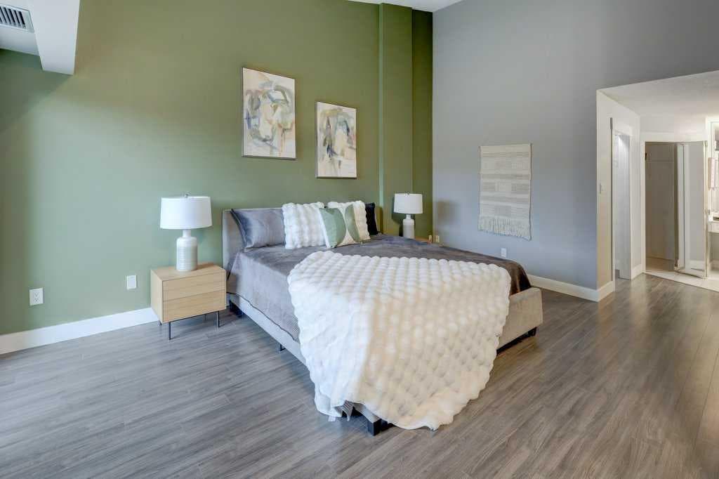 1405, 201 Braeglen Close SW