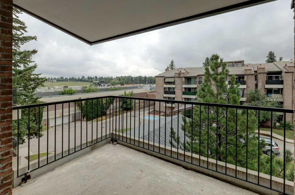 1405, 201 Braeglen Close SW