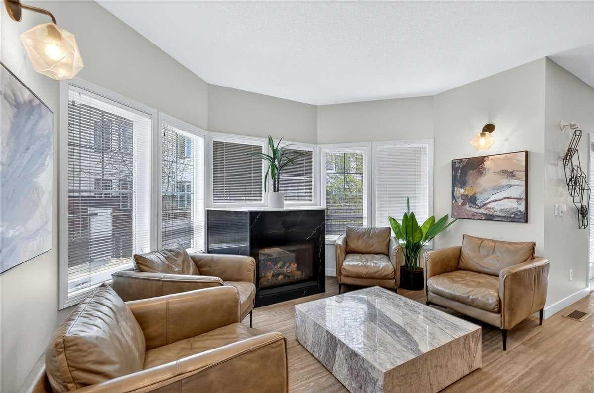 303, 70 Royal Oak Plaza NW