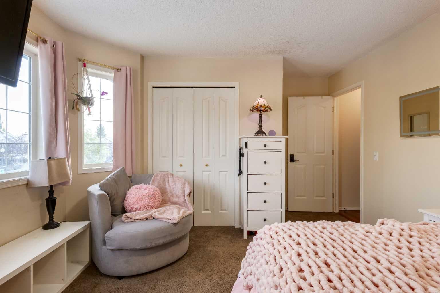 142 Springbank Crescent SW