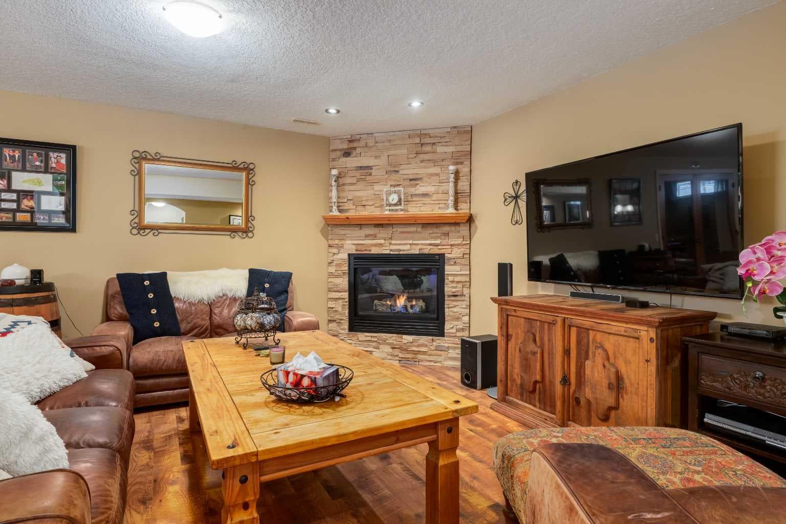 142 Springbank Crescent SW