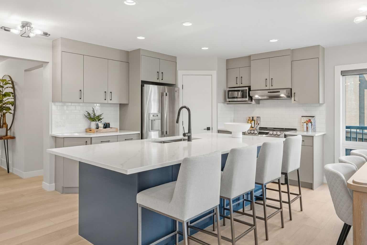 10 Aspen Stone Mews SW