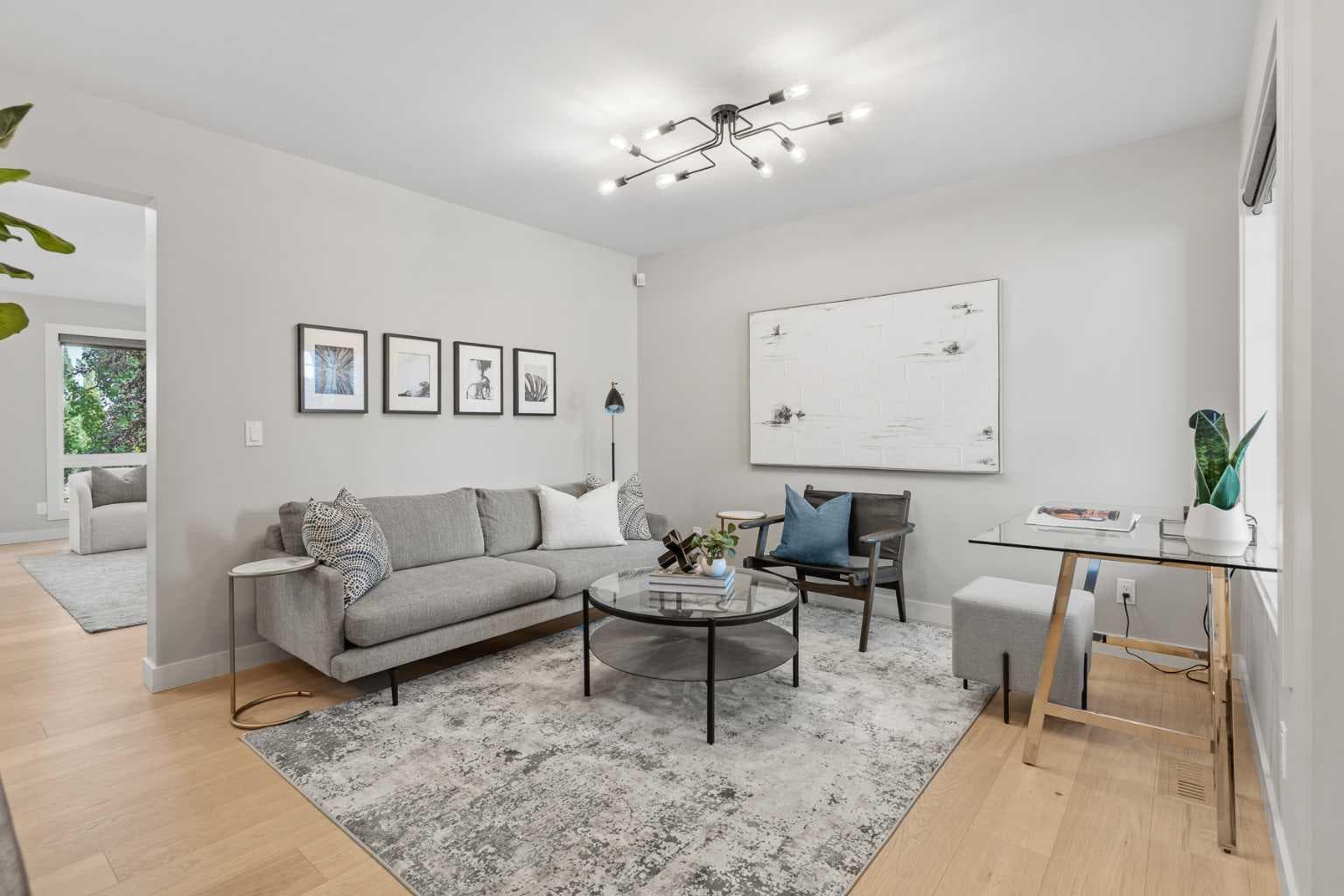 10 Aspen Stone Mews SW