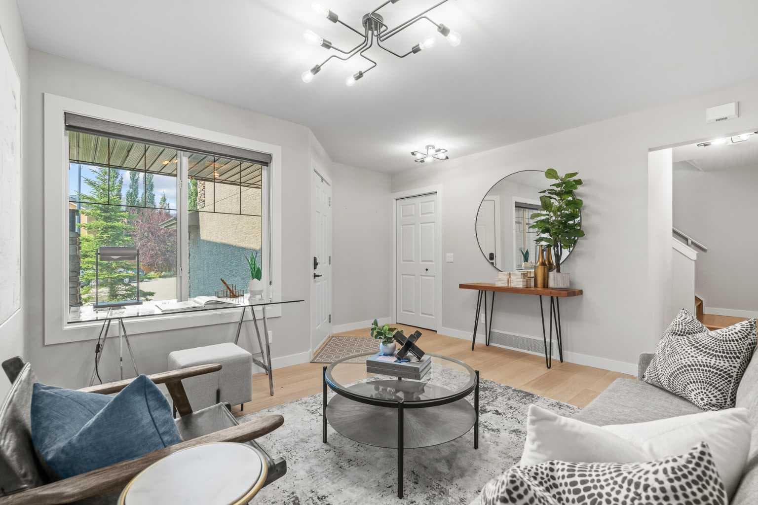 10 Aspen Stone Mews SW