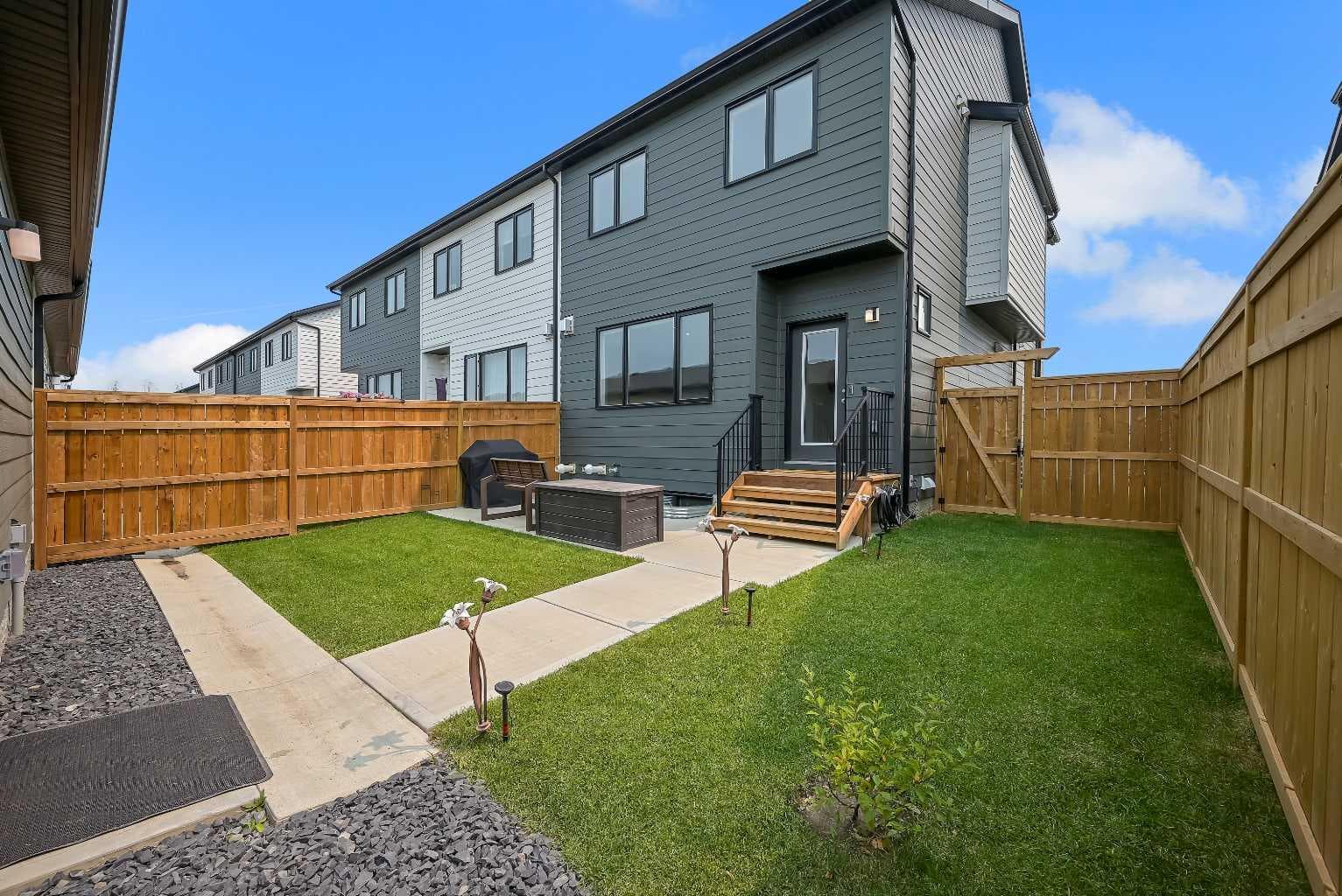 858 Harmony Parade 