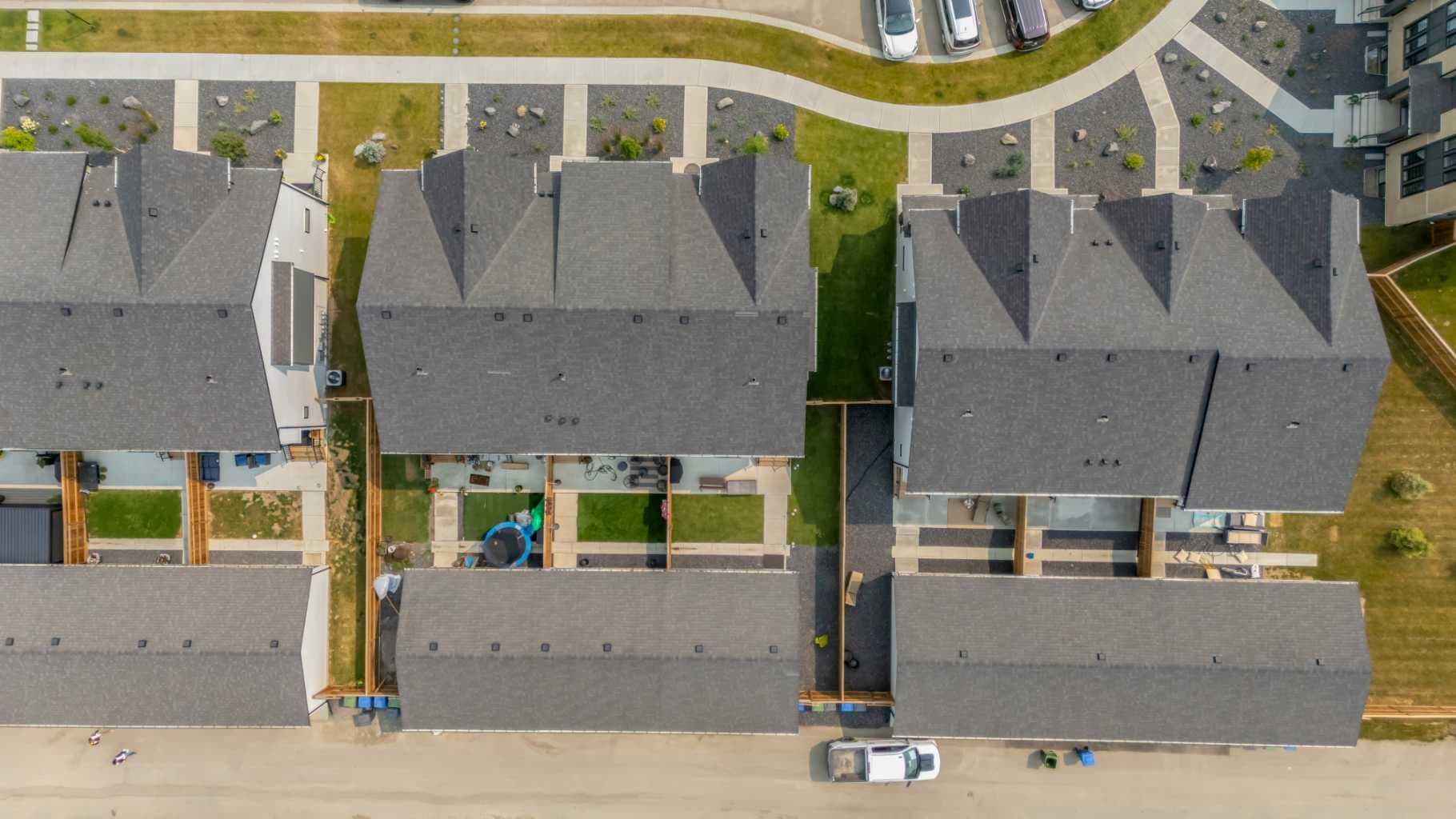 858 Harmony Parade 